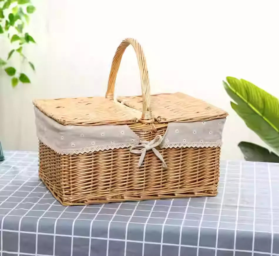 Rattan Portable Outdoor Picnic Fruit & Vegetable Basket with Lid