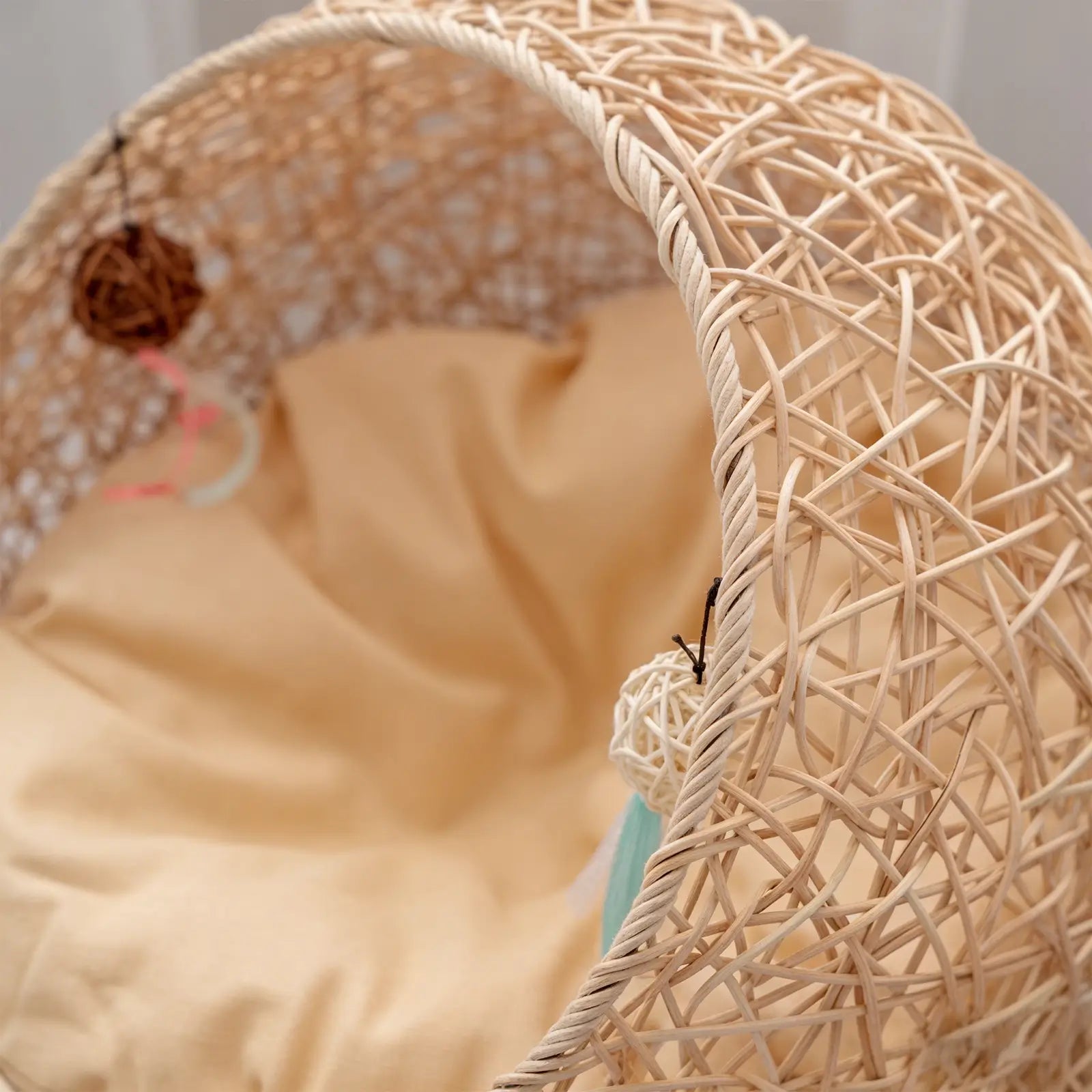 Wicker Ball Pet Bed  Modern Rattan Cat Nest with Removable Cushion & Toys